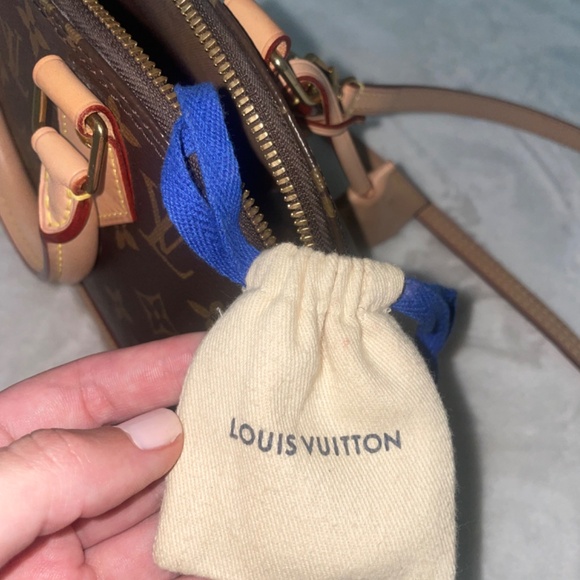 authentic Louis Vuitton Alma BB purse - Picture 5 of 6